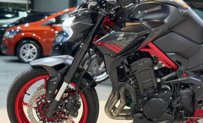 KAWASAKI Z900 SE 2021 Gasolina-3