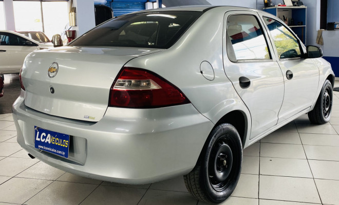GM - Chevrolet PRISMA  Sed. Maxx/ LT 1.4 8V ECONOF. 4p 2011 Gasolina-4