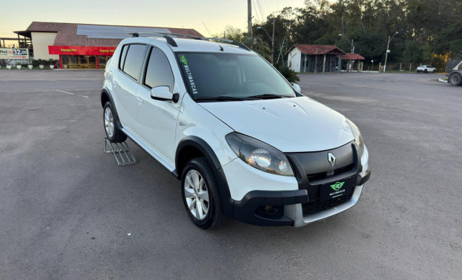 Renault SANDERO STEPWAY Hi-Power 1.6 8V 5p 2014 Flex-1