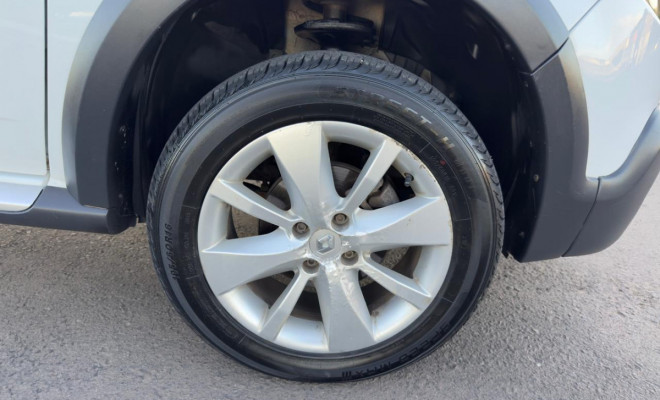 Renault SANDERO STEPWAY Hi-Power 1.6 8V 5p 2014 Flex-13