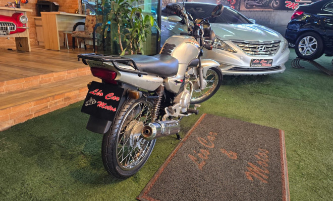 YAMAHA YBR 125 E 2002 Gasolina-6