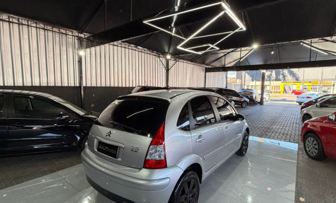 Citroën C3 GLX 1.4/ GLX Sonora 1.4 Flex 8V 5p 2011 Flex-2