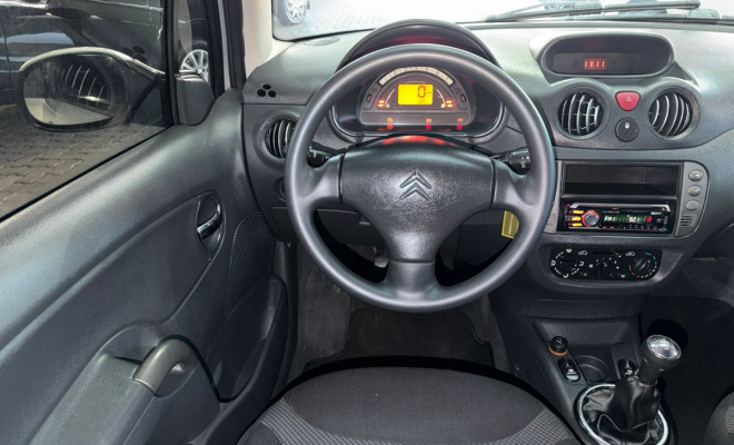 Citroën C3 GLX 1.4/ GLX Sonora 1.4 Flex 8V 5p 2011 Flex-7