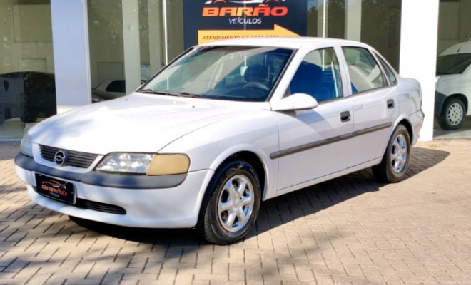GM - Chevrolet Vectra GLS/Expres.2.2/ 2.0 e 2.0 CD 8V 1999 Gasolina