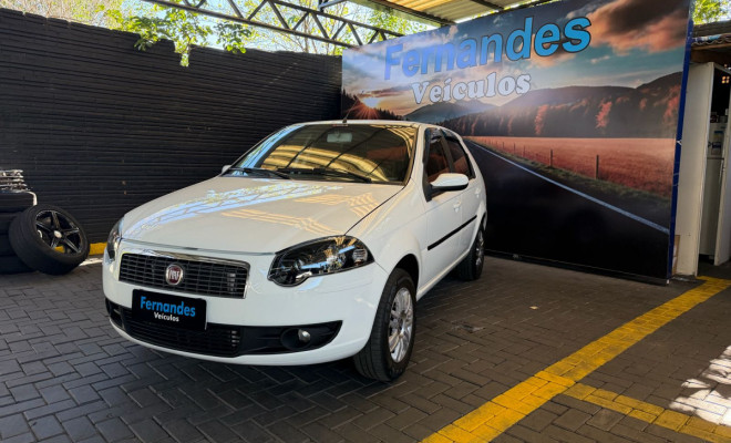 Fiat Palio ELX 1.4 Fire/30 Anos F. Flex 8V 4p 2010 Flex