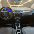 GM - Chevrolet ONIX HATCH LT 1.0 Mec. 2014 Flex  ÓTIMO PARA DIA A DIA-4
