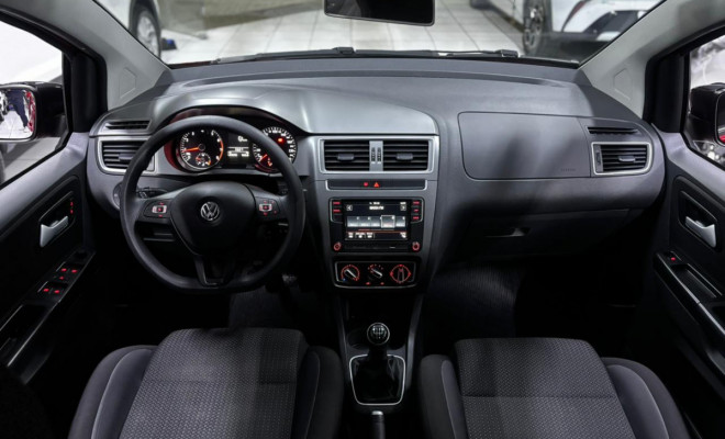 VW - VolksWagen Fox Connect 1.6 Flex 8V 5p 2022-4