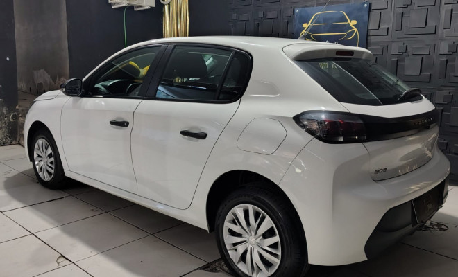 Peugeot 208 Like 1.0 Flex 6V 5p Mec. 2024 Flex-2