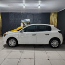 Peugeot 208 Like 1.0 Flex 6V 5p Mec. 2024 Flex-8
