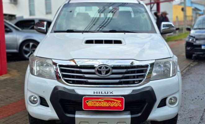 Toyota Hilux CD SRV D4-D 4x4 3.0 TDI Diesel Aut 2014 Diesel-6