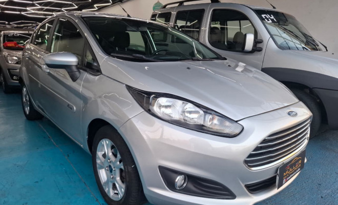 Ford Fiesta 1.5 16V Flex Mec. 5p 2014 Flex