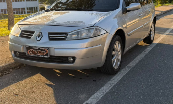 Renault Megane Grand Tour Dynam. Hi-Flex 1.6 16V 2011 Flex