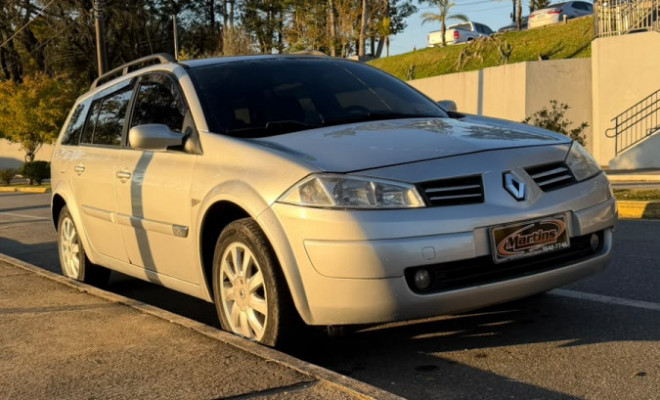 Renault Megane Grand Tour Dynam. Hi-Flex 1.6 16V 2011 Flex-12