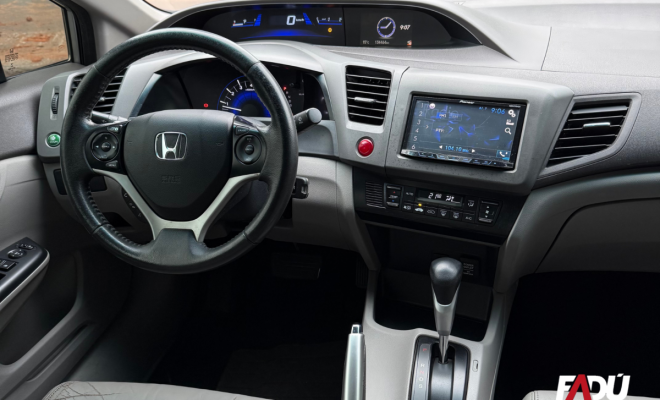 Honda Civic Sedan LXR 2.0 Flexone 16V Aut. 4p 2014 Flex-2