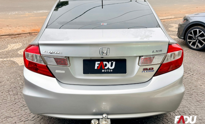 Honda Civic Sedan LXR 2.0 Flexone 16V Aut. 4p 2014 Flex-7
