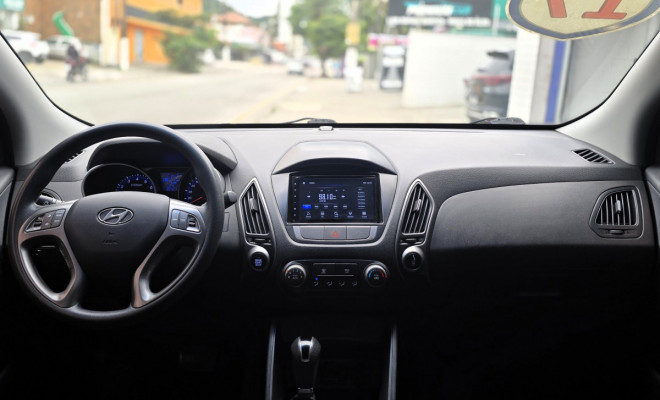 Hyundai ix35 2.0 Automática 2017 | Bancos em Couro | SUV | Guarujá-7