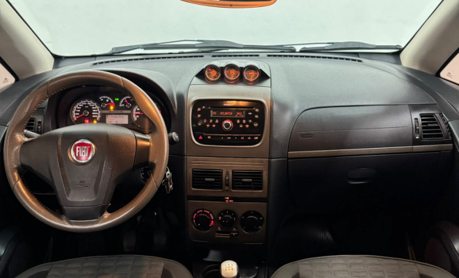 Fiat Idea Advent./ Adv.LOCKER 1.8 mpi Flex 5p 2013 Flex-4