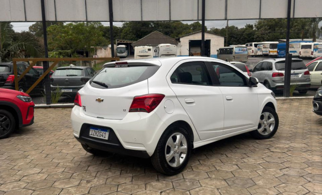 GM - Chevrolet ONIX HATCH LT 1.4 8V FlexPower 5p Aut. 2019 Flex-2