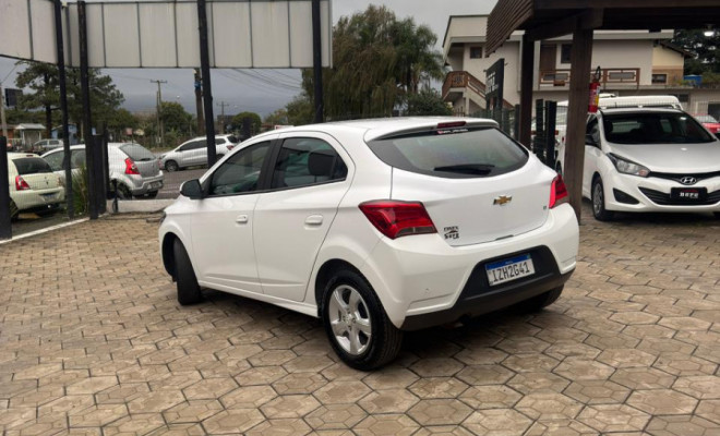 GM - Chevrolet ONIX HATCH LT 1.4 8V FlexPower 5p Aut. 2019 Flex-3