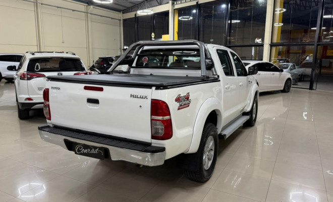 Toyota Hilux CD SR D4-D 4x4 3.0  TDI Dies. 2014 Diesel-2