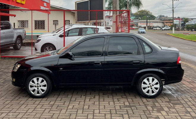 GM - Chevrolet Classic Life/LS 1.0 VHC FlexP. 4p 2011 Gasolina-0
