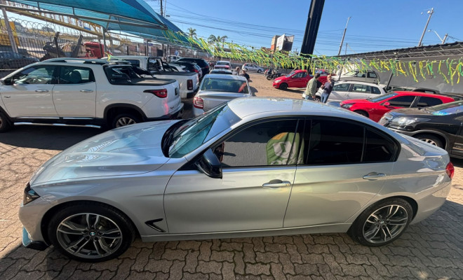 BMW 320iA Modern/Sport TB 2.0/A.Flex/GP 4p 2017 Gasolina-15