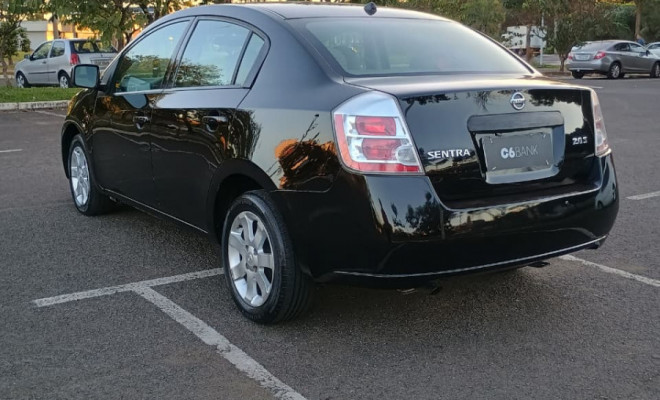 Nissan Sentra S 2.0/ 2.0 Flex Fuel 16V Mec. 2009 Flex-0
