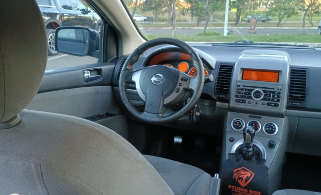 Nissan Sentra S 2.0/ 2.0 Flex Fuel 16V Mec. 2009 Flex-5