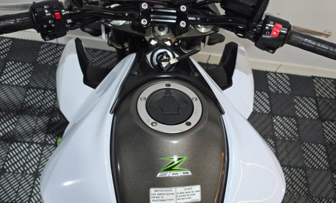 KAWASAKI Z-800 2016 Gasolina-2