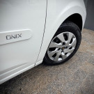 GM - Chevrolet ONIX HATCH LT 1.0 8V FlexPower 5p Mec. 2015 Flex-8
