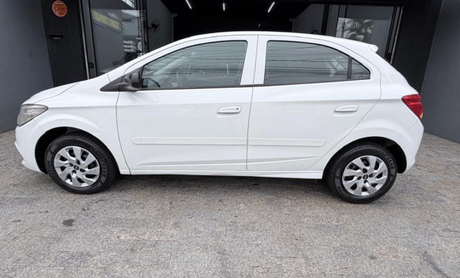 GM - Chevrolet ONIX HATCH LT 1.0 8V FlexPower 5p Mec. 2015 Flex-11