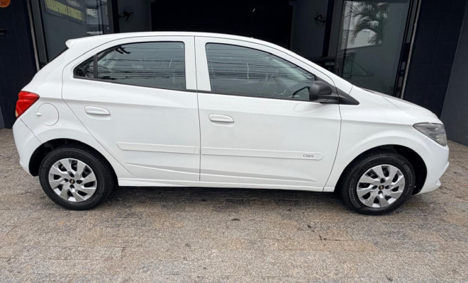 GM - Chevrolet ONIX HATCH LT 1.0 8V FlexPower 5p Mec. 2015 Flex-6