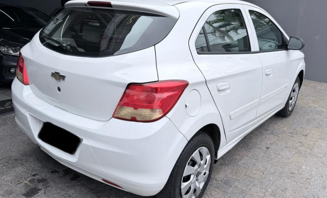 GM - Chevrolet ONIX HATCH LT 1.0 8V FlexPower 5p Mec. 2015 Flex-9