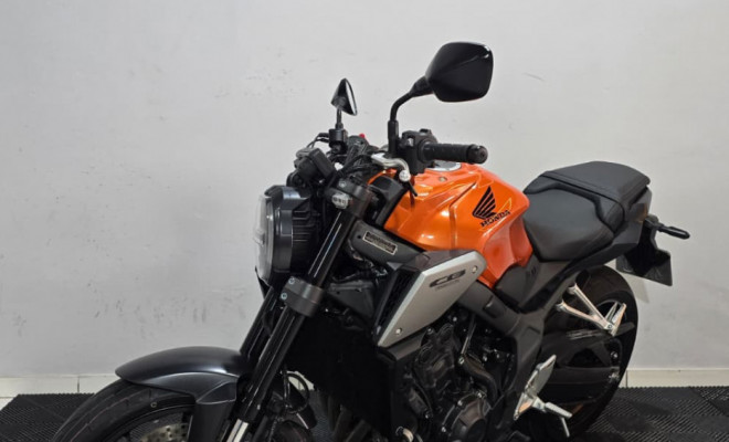 HONDA CB 650R 2024 Gasolina-5