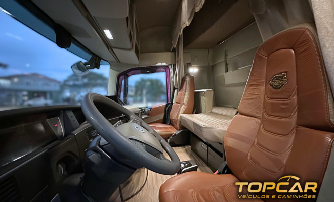 VOLVO FH-460 GLOBETROTTER 6X2 Euro 6 + Carreta GUERRA 4 Eixo - ANO 2024 - GRANELEIRA-13