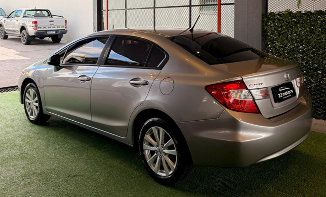 Honda Civic Sedan LXS 1.8 Flex 16V Mec. 4p 2015-4