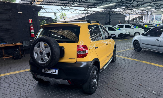 VW - VolksWagen CROSSFOX 1.6 Mi Total Flex 8V 5p 2010 Flex-0