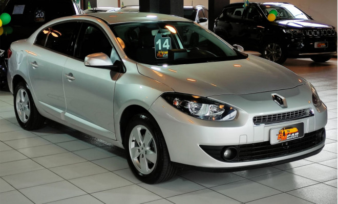 Renault FLUENCE Sed. Dynamique 2.0 16V FLEX Aut. 2014 Flex