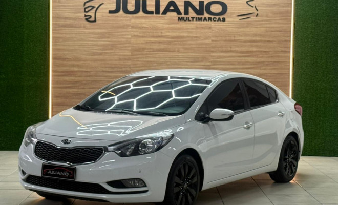 Kia Motors Cerato 1.6 16V  Flex  Aut. 2014-0