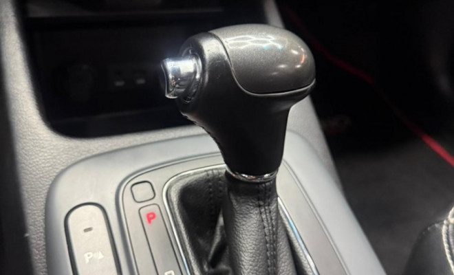 Kia Motors Cerato 1.6 16V  Flex  Aut. 2014-8