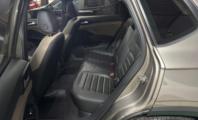 VW - VolksWagen TAOS Launching Ed. 1.4 250 TSI Flex Aut. 2022 Flex-7