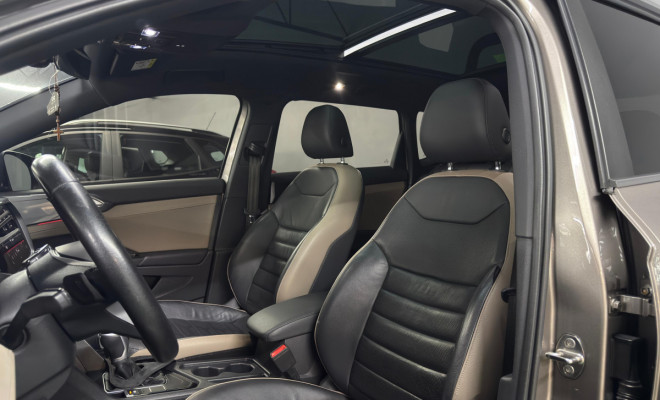 VW - VolksWagen TAOS Launching Ed. 1.4 250 TSI Flex Aut. 2022 Flex-4