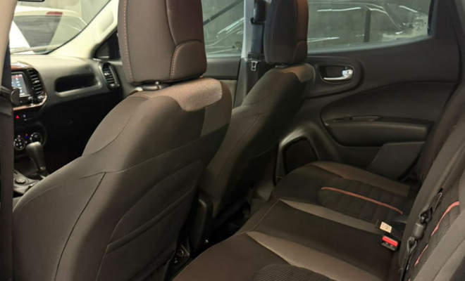 Fiat Toro Freedom 1.8 16V Flex Aut. 2020 Flex-4