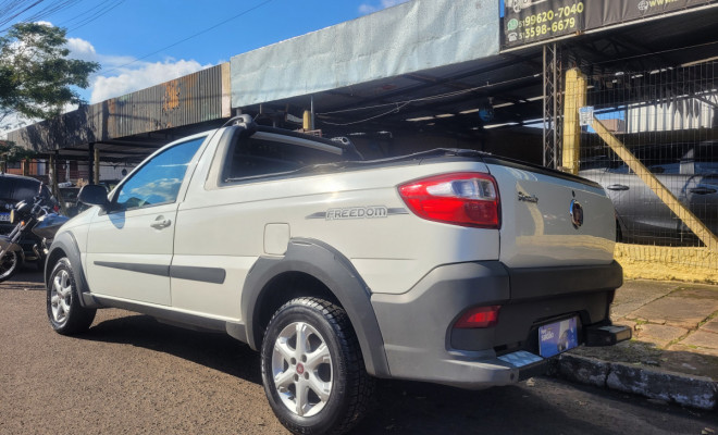 Fiat Strada Freedom 1.4 Flex 8V CS 2020 Flex-12