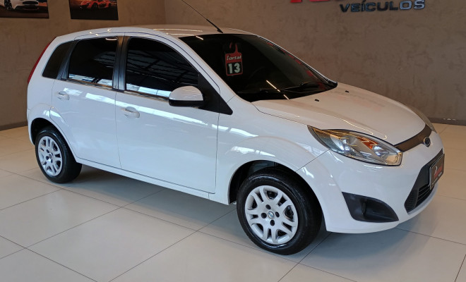 Ford Fiesta 1.6 8V Flex/Class 1.6 8V Flex 5p 2013 Flex/COMPLETO-0
