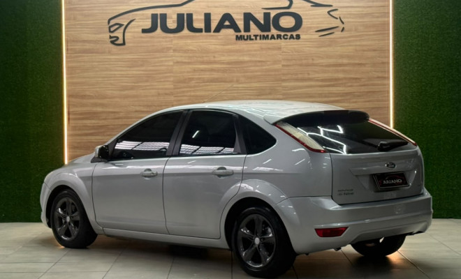 Ford Focus 2.0 16V/SE/SE Plus Flex 5p Aut. 2013 Flex-2