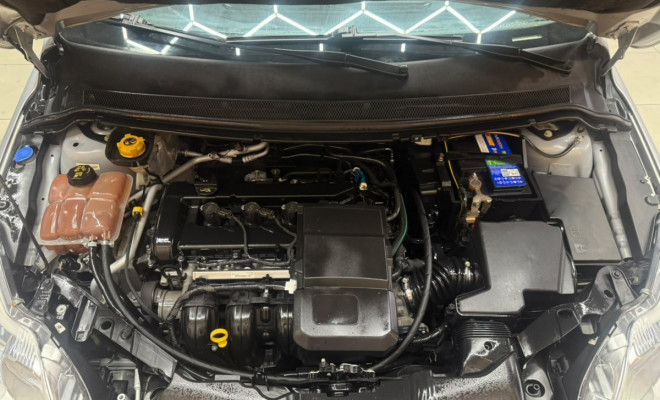 Ford Focus 2.0 16V/SE/SE Plus Flex 5p Aut. 2013 Flex-10