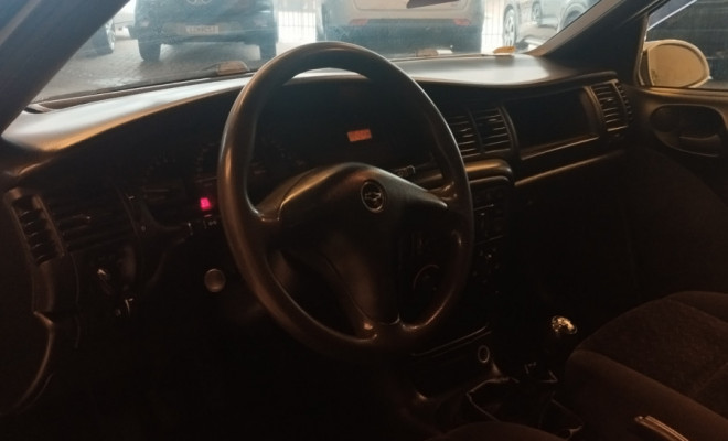 GM - Chevrolet Vectra GLS/Expres.2.2/ 2.0 e 2.0 CD 8V 1999 Gasolina-5