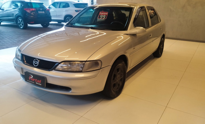 GM - Chevrolet Vectra GLS/Expres.2.2/ 2.0 e 2.0 CD 8V 1999 Gasolina-1