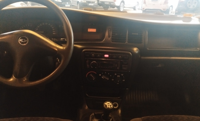 GM - Chevrolet Vectra GLS/Expres.2.2/ 2.0 e 2.0 CD 8V 1999 Gasolina-6